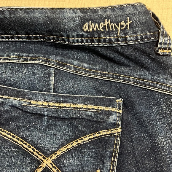 Amethyst Skinny Jeans. Size 16 - Picture 3 of 4